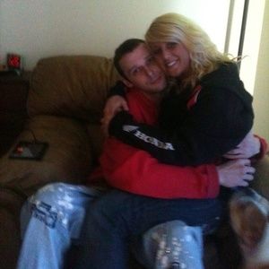 Meet your Posher, Cara